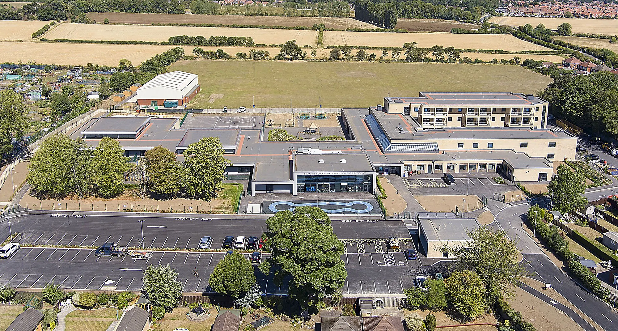 St Anne's School and Sixth Form College, photo 1